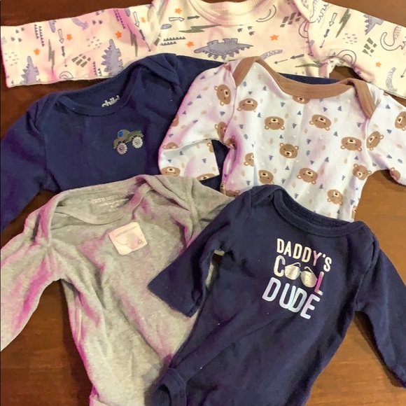 various Other - 21 pc mixed infant clothes lot..